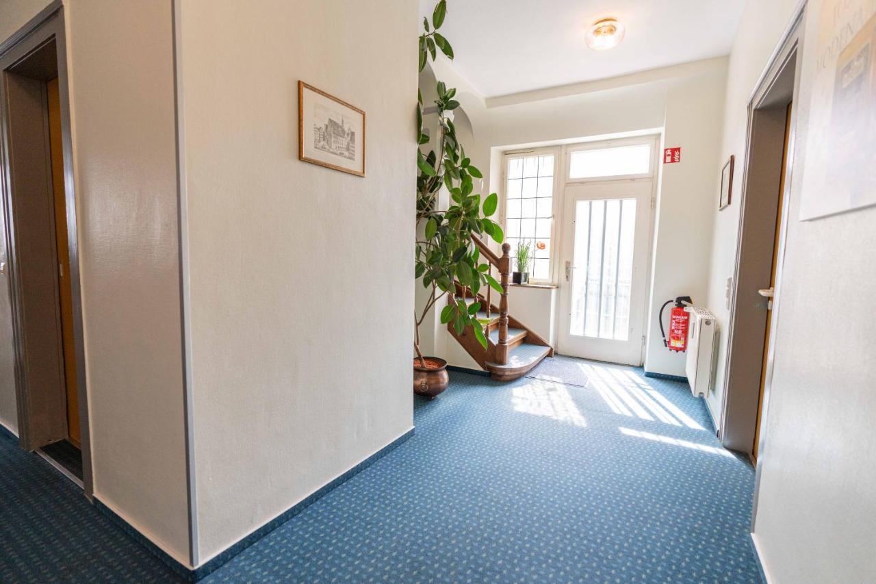 Hotel Am Roemerplatz Ульм Екстер'єр фото
